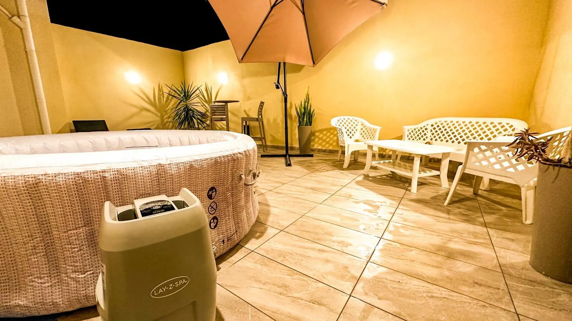 Sliema Jacuzzi Flat Apartment