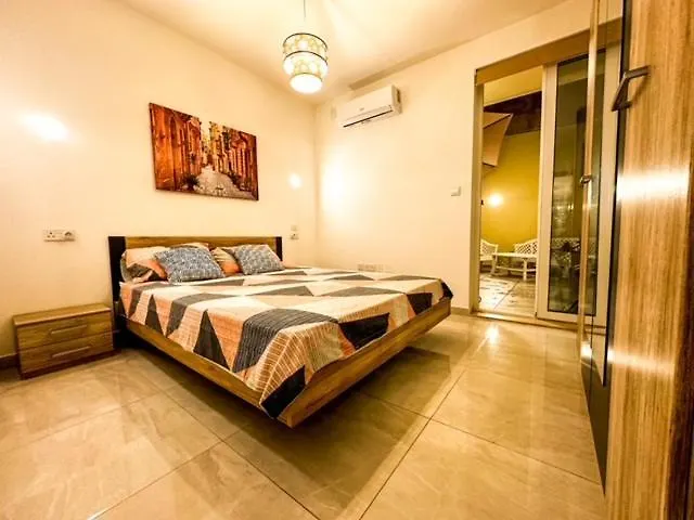 Sliema Jacuzzi Flat Apartment