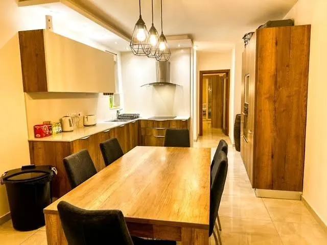 Sliema Jacuzzi Flat Apartment Malta